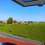 Appartement Am Alten Deich Im Gaestehaus *